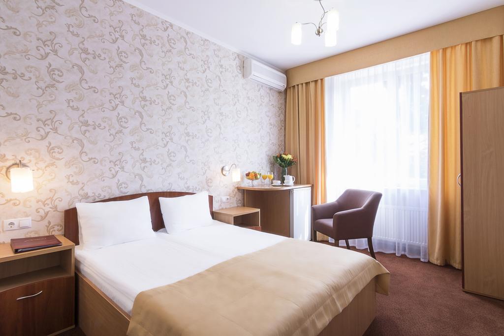 Mariot Medical Center Hotel Трускавец Екстериор снимка