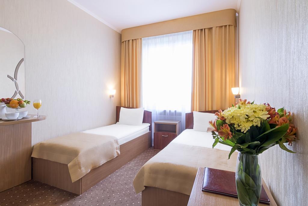 Mariot Medical Center Hotel Трускавец Екстериор снимка