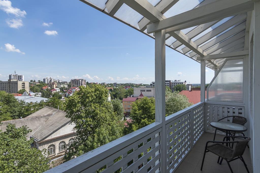 Mariot Medical Center Hotel Трускавец Екстериор снимка