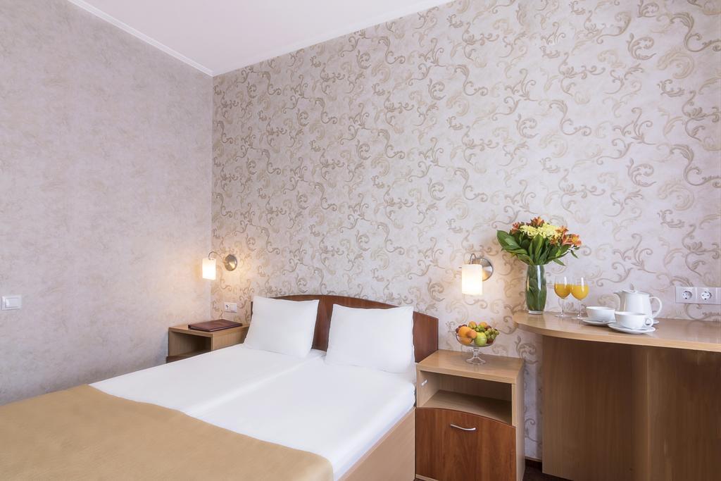 Mariot Medical Center Hotel Трускавец Екстериор снимка