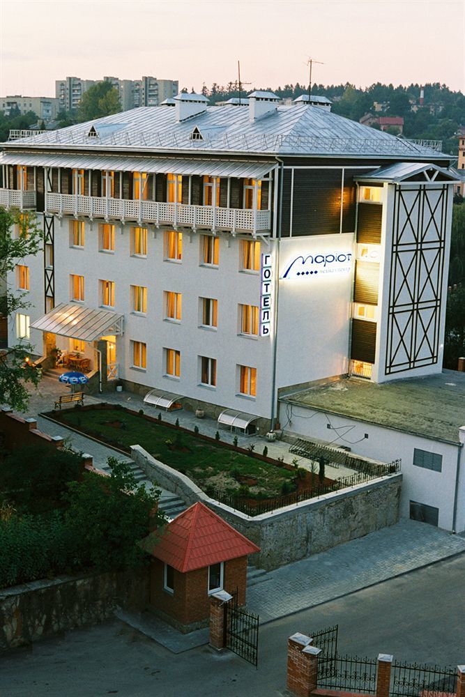 Mariot Medical Center Hotel Трускавец Екстериор снимка