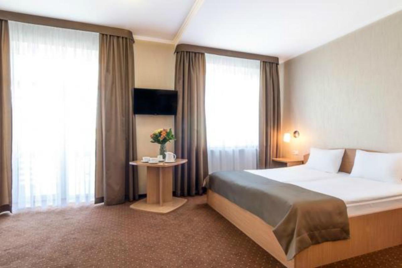 Mariot Medical Center Hotel Трускавец Екстериор снимка