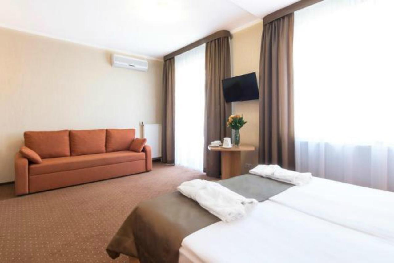 Mariot Medical Center Hotel Трускавец Екстериор снимка